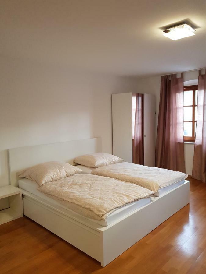 Apartment Jale Regensburg Bagian luar foto